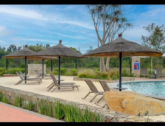 2 BEDROOM APARTMENT FOR SALE IN PRETORIA WEST